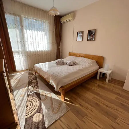 公寓 Acacia 瓦爾納